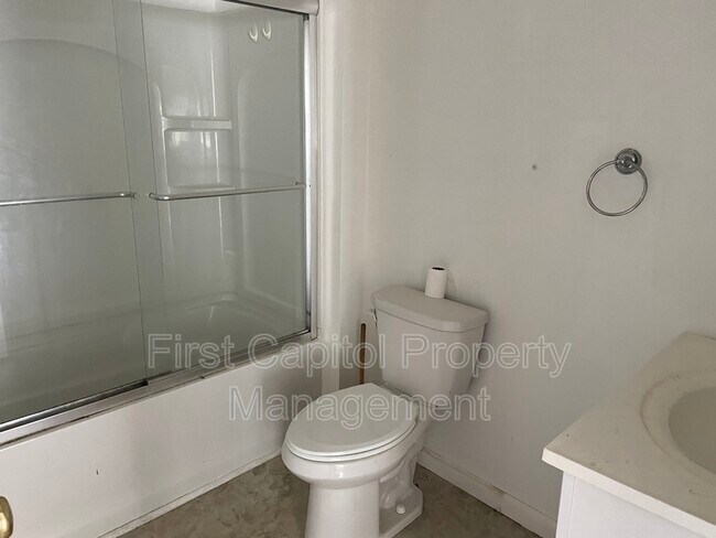 Foto del edificio - 311 E Lancaster St