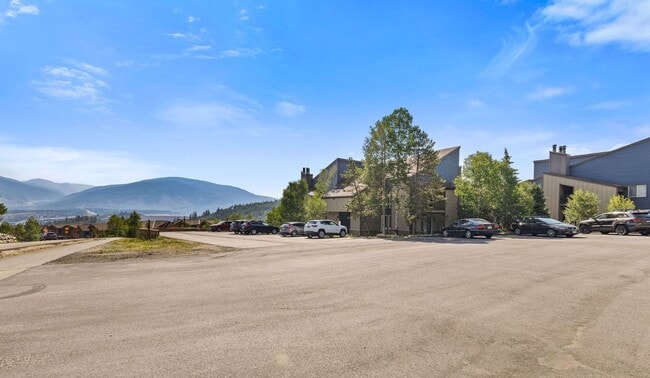 Building Photo - 3452 Ryan Gulch Rd