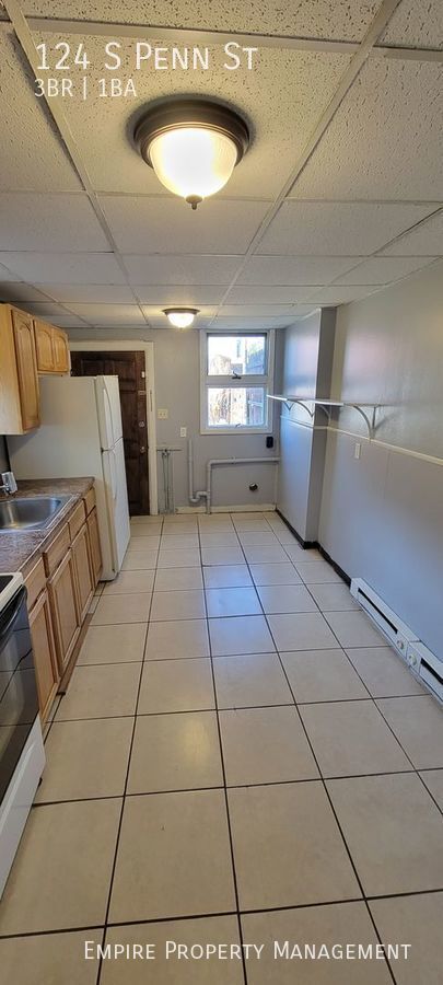 Building Photo - 3 Bedroom / 1 bathroom Home in Allentown!!