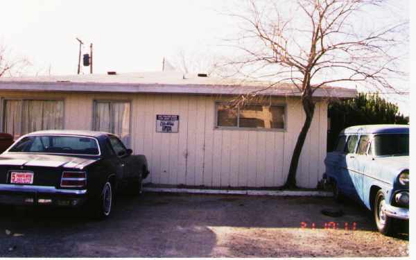 Building Photo - 1812 Lewis Ave