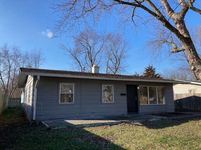 Primary Photo - 3232 Normandy Rd