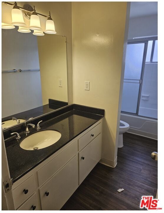 Building Photo - 11924 Montana Ave