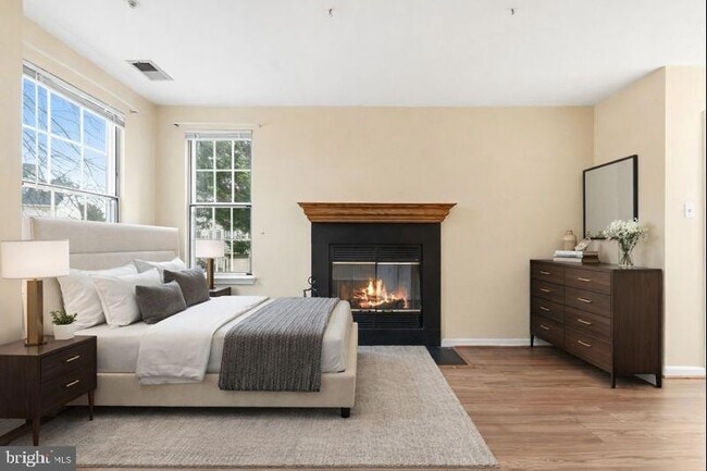 Foto del edificio - 2 Highstream Ct