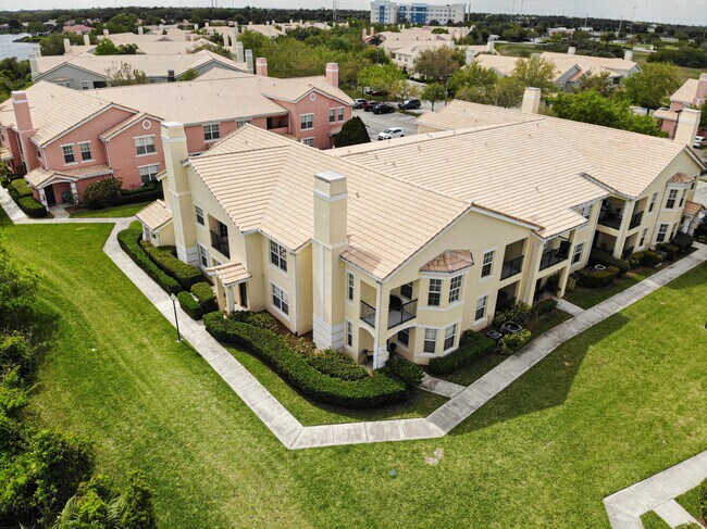 Foto del edificio - 130 SW Peacock Blvd