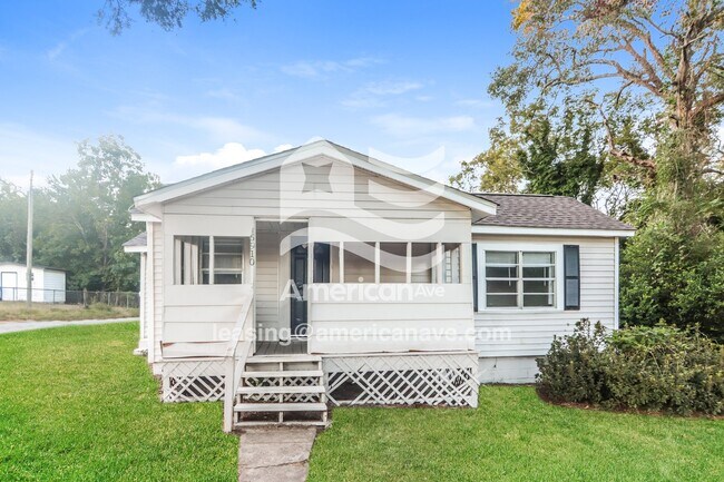 Building Photo - 6910 Forrest Rd