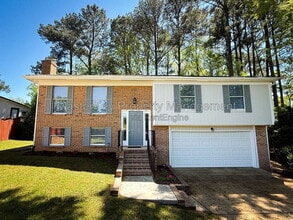 Building Photo - 704 E Dynasty Dr