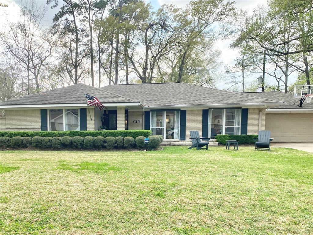 Primary Photo - 729 Camelot Ln