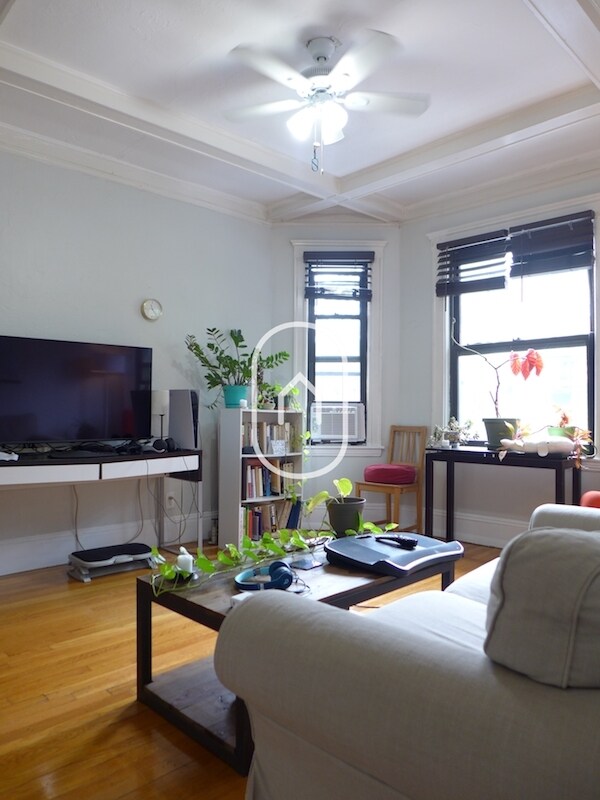 Foto del edificio - 141 Sutherland Rd