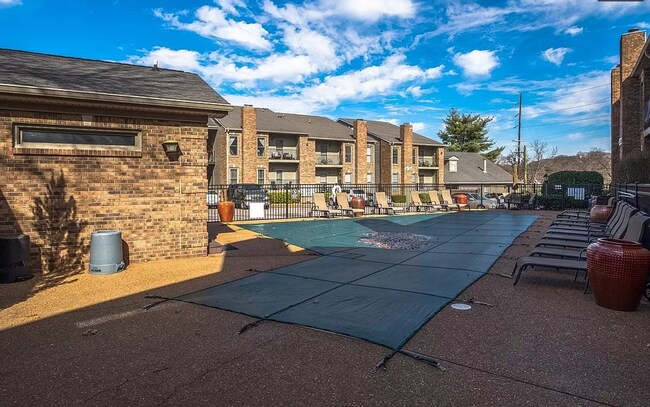 Foto del edificio - Sylvan Park Dream Home -LEASING NOW!