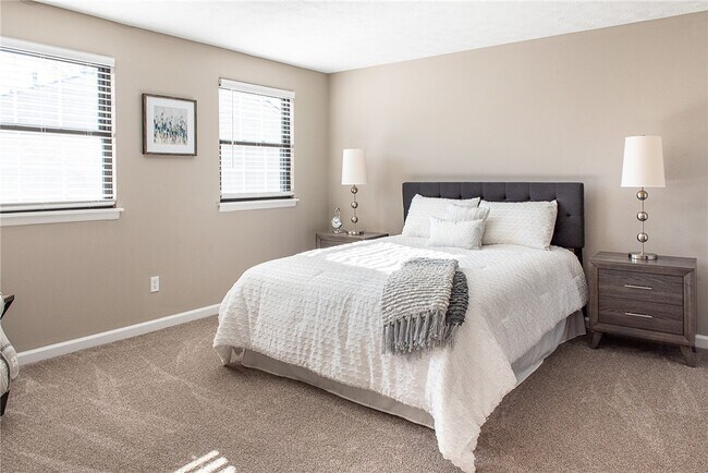Foto del edificio - 213 Chartwell Ct