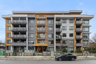 Building Photo - 1519 Crown St