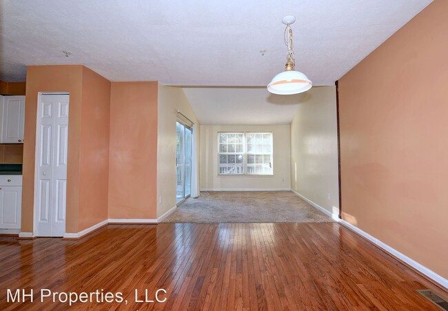 Foto del edificio - 3 br, 3 bath House - 653 North Branch Ct