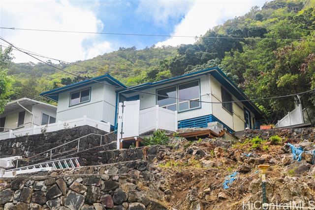 Primary Photo - 2343 Kuahea St