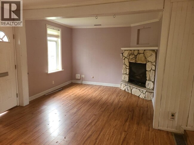 Building Photo - 20324 Hampton St