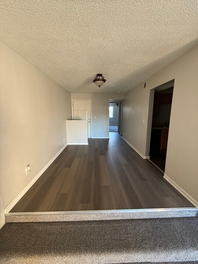 Foto del edificio - 1712 E 97th St