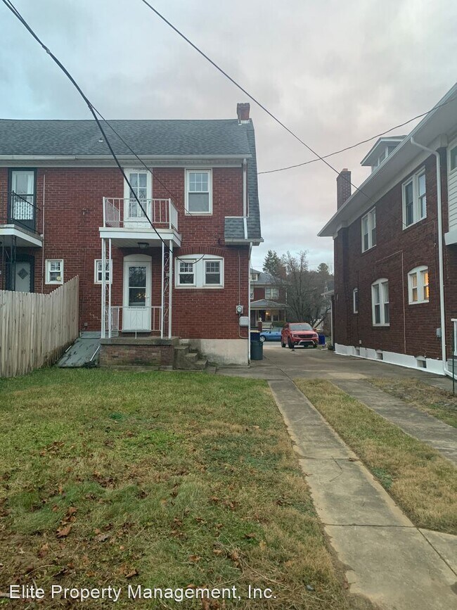 Foto del edificio - 3 br, 1 bath House - 651 Colonial Avenue