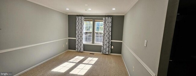 Building Photo - 7122 Allentown Rd