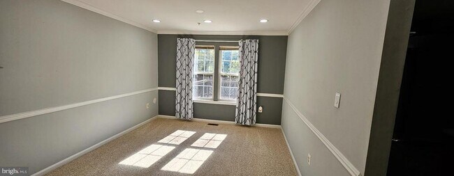 Foto del edificio - 7122 Allentown Rd