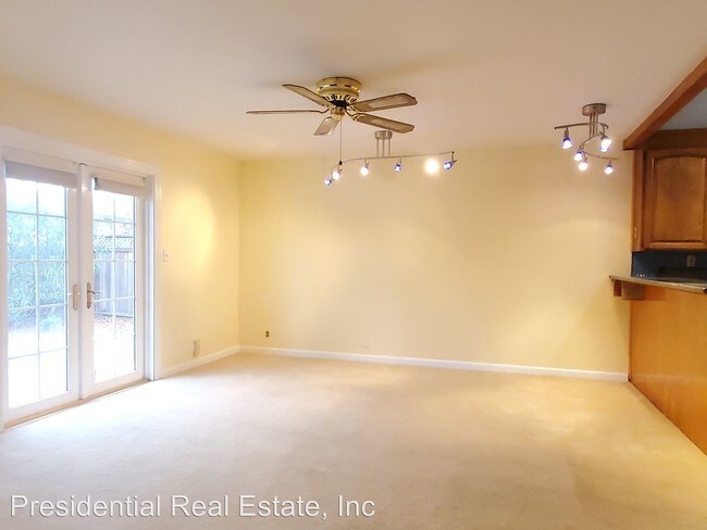 Building Photo - 3 br, 2 bath House - 1653 Waxwing Ave