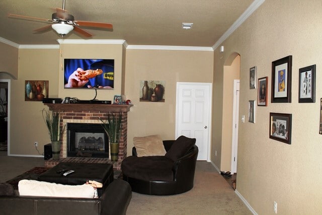 Building Photo - 2101 Golden Eagle Dr