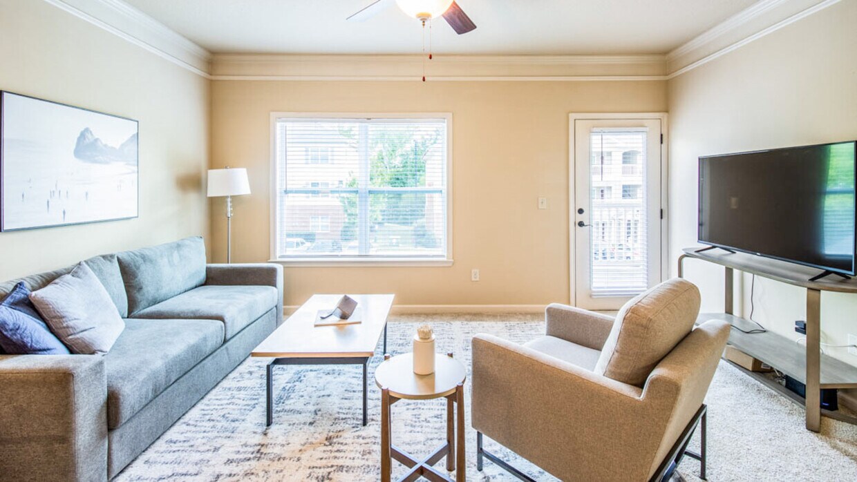 Foto principal - 1000 Broadstone Way