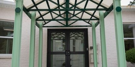 Building Photo - 3015 Upton Dr