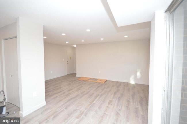 Building Photo - 12705 Dara Dr