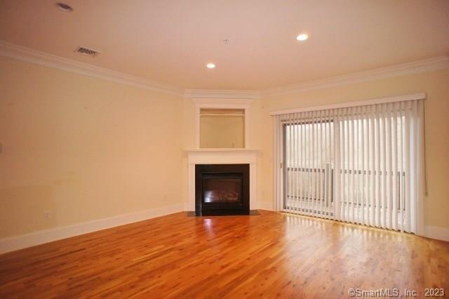 Building Photo - 21 Seir Hill Rd