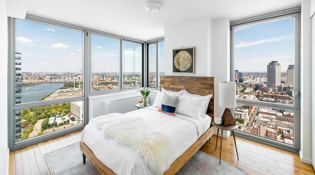 Foto del edificio - 2 bedroom in LONG ISLAND CITY NY 11109