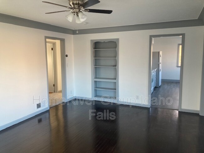 Foto del edificio - 329 N Spruce St