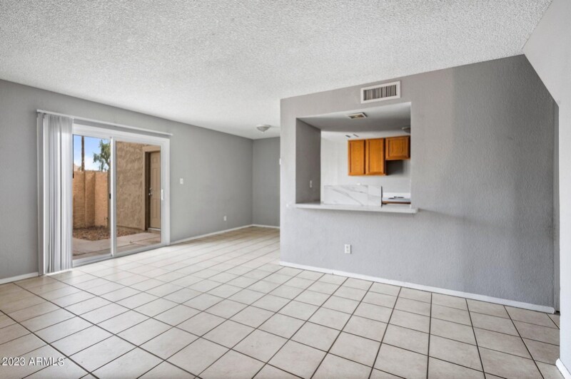 Foto principal - 4443 E Wood St