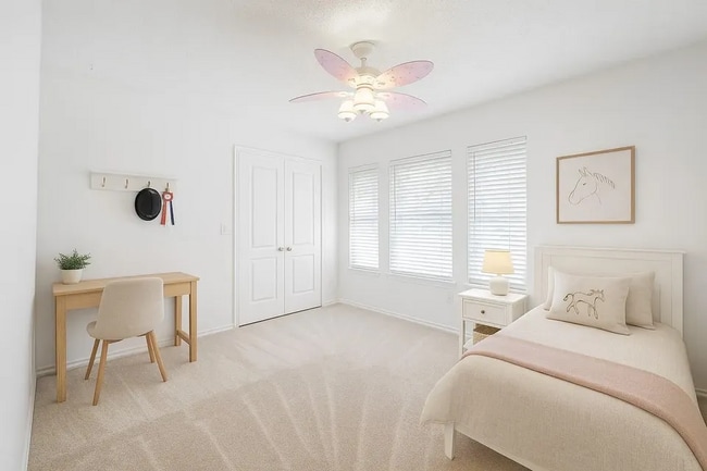 Building Photo - 2105 Zeppelin Dr