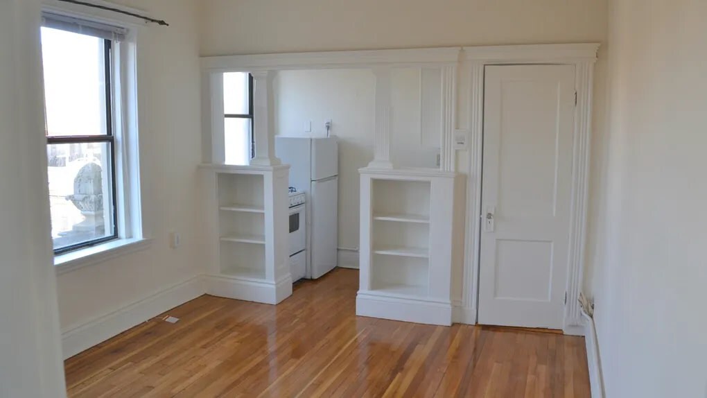 56 Charlesgate E, Boston, MA 02215 Apartments in Boston, MA