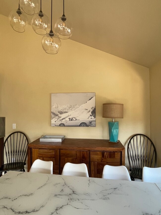 Foto del edificio - 230 Nottingham Rd