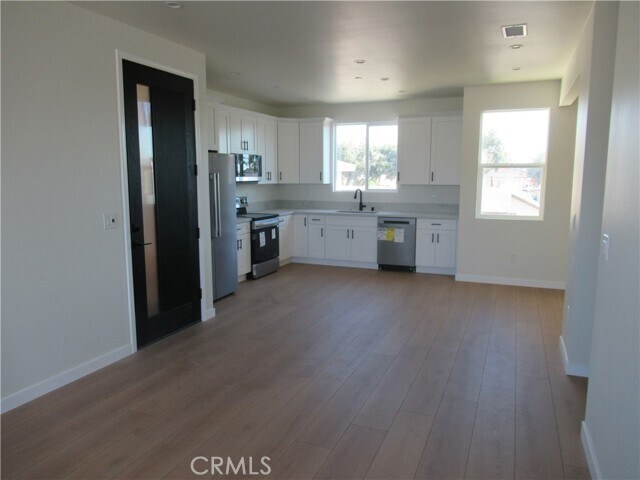 Foto del edificio - 9624 Belmont St