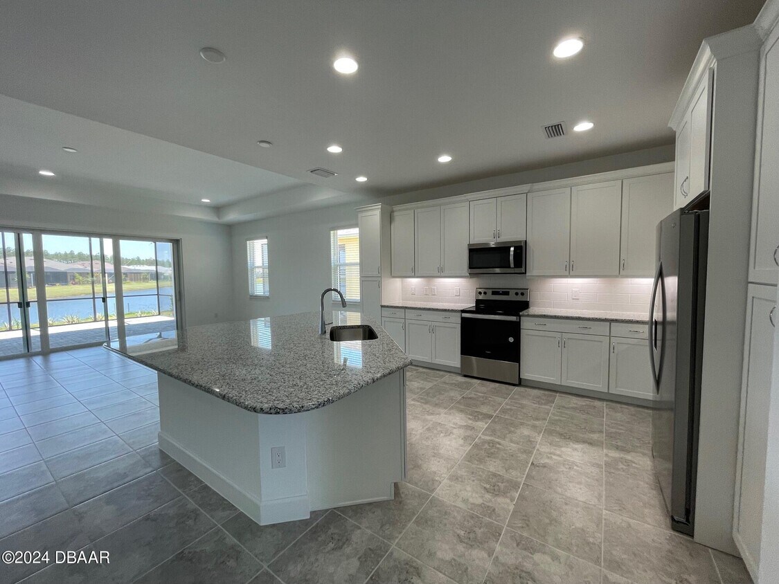 Foto principal - 768 Margaritaville Ave