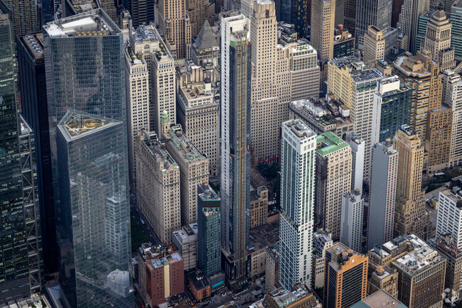 Aerial Photo - The Greenwich by Rafael Viñoly