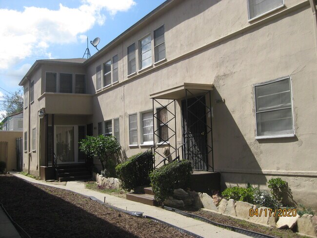 Foto del edificio - 4251 Degnan Blvd