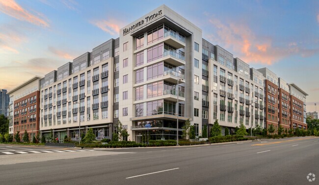 Building Photo - Hanover Tysons