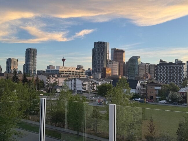 Building Photo - 224-26A 6a St NE