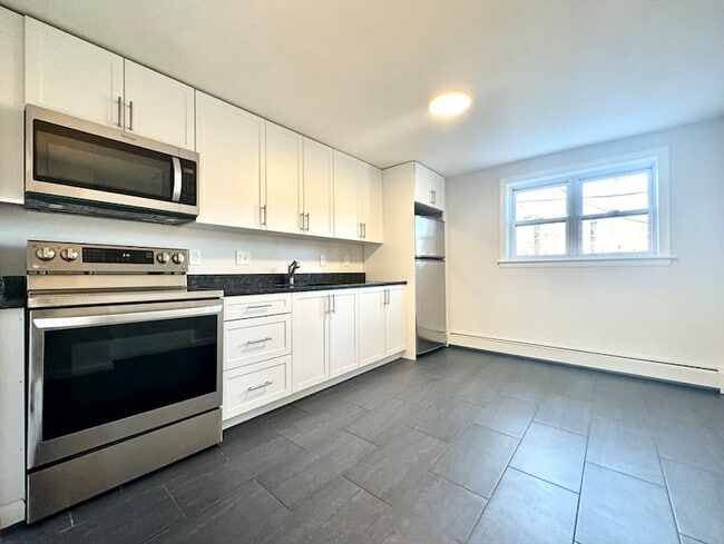 Photo - 16 Vinal St Apartment