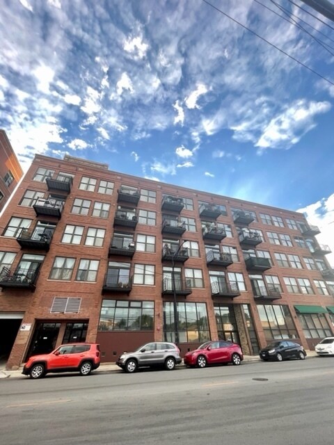 Primary Photo - 2310 S Canal St