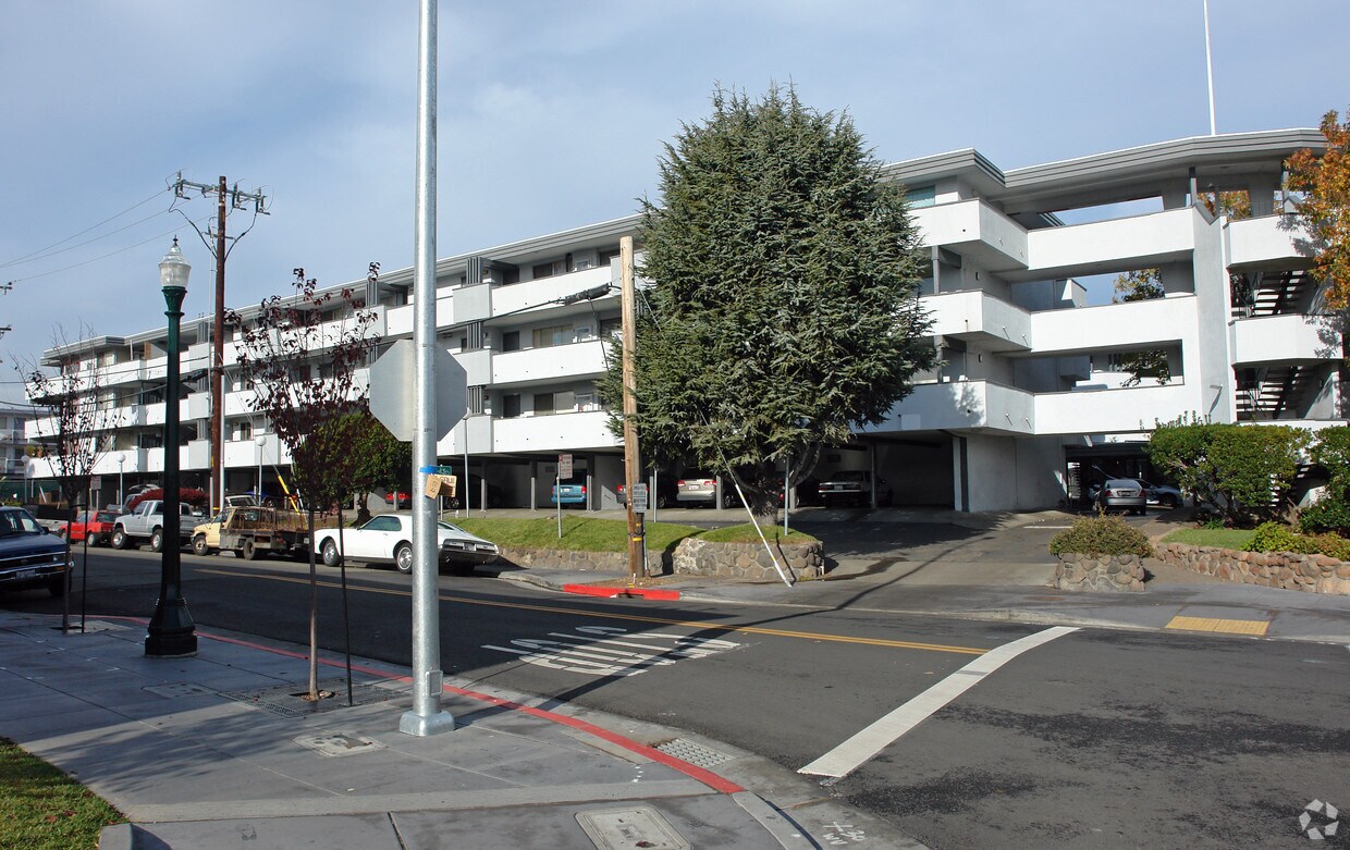 400 Canal Street Apartments San Rafael, CA