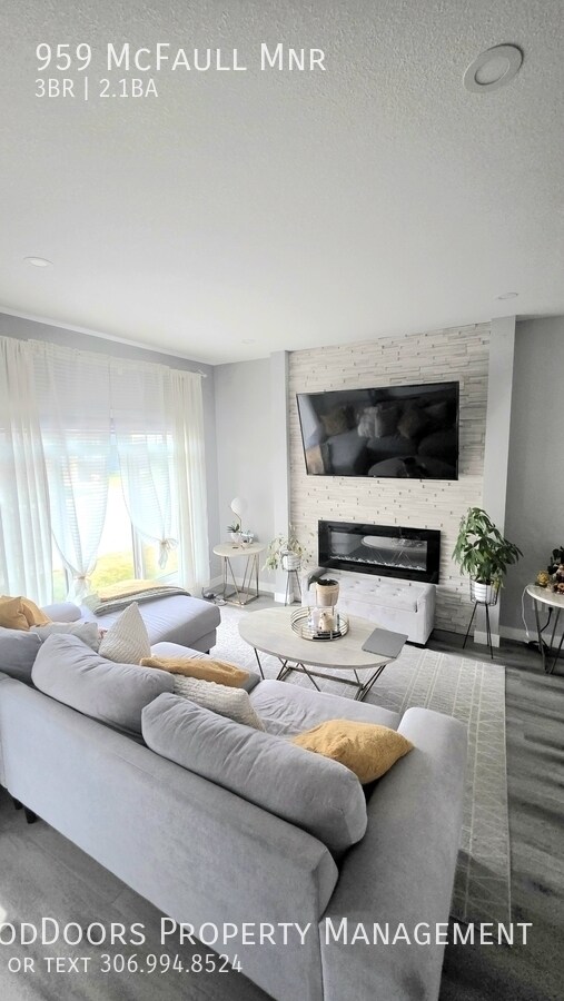 Building Photo - 959 McFaull Mnr