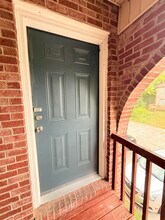 Building Photo - 245 Maryland Dr