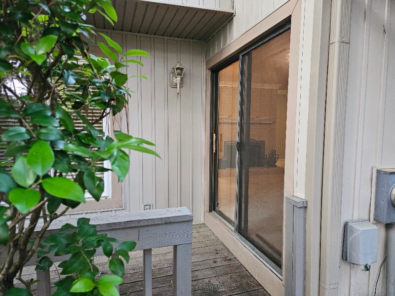 Foto principal - 465 Pebble Creek Dr
