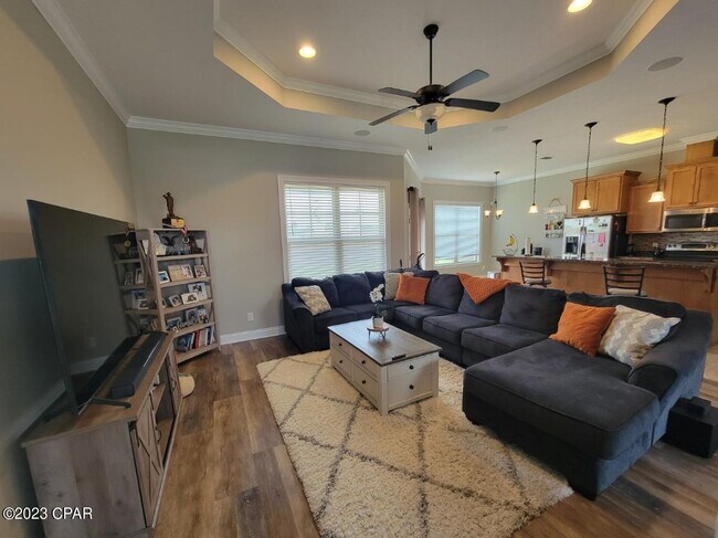 Foto del edificio - 3770 Cedar Park Ln