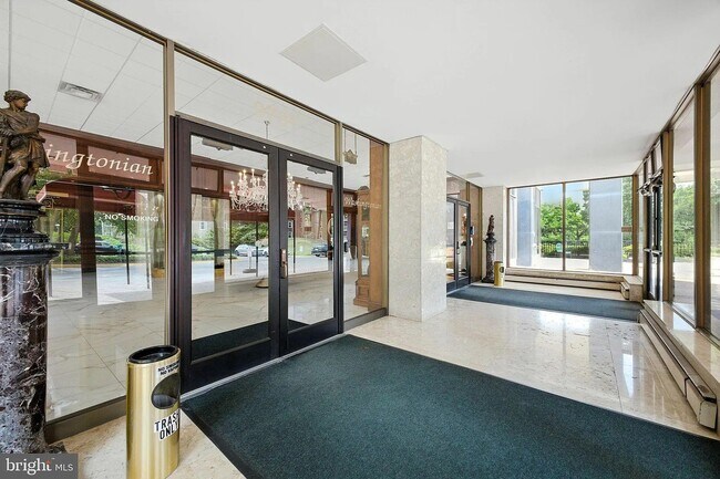 Building Photo - 9701 Fields Rd
