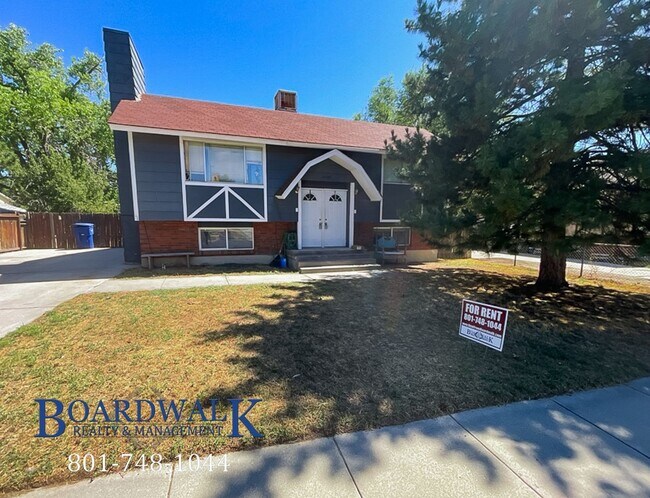 Building Photo - 6085 Scorpio Dr