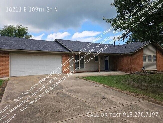 Foto del edificio - 16211 E 109th St N